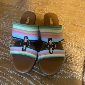 NWOT Womens Anne Klein wedge sandal striped, 6.5